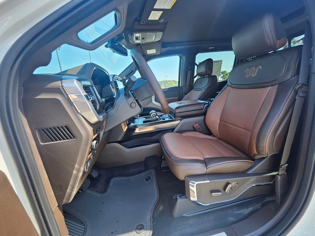 2026 Star White Metallic Tri-Coat Ford F-150 King Ranch 4X4 Truck