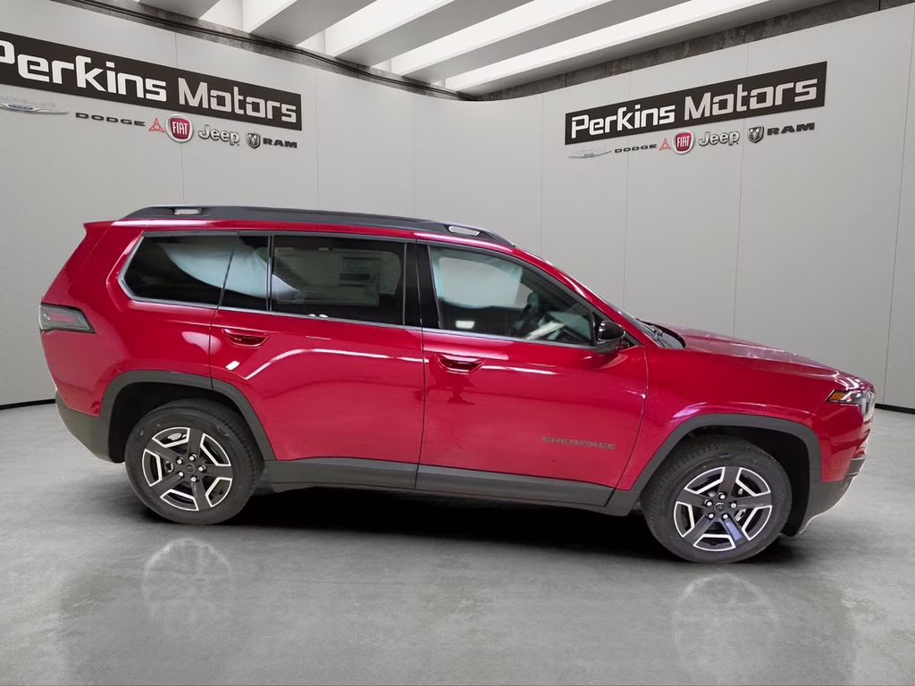 2026 Red Hot Pearlcoat Jeep Cherokee Laredo 4X4 SUV