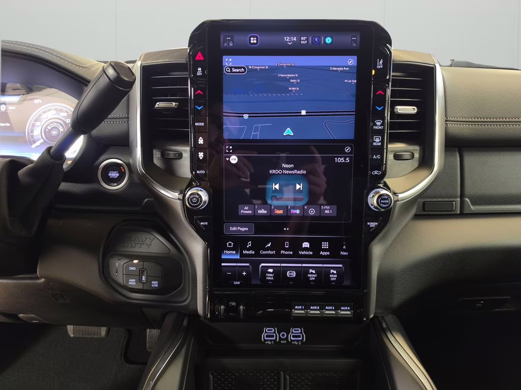 2026 Diamond Black Crystal Pearlcoat Ram 2500 Laramie 4X4 Truck