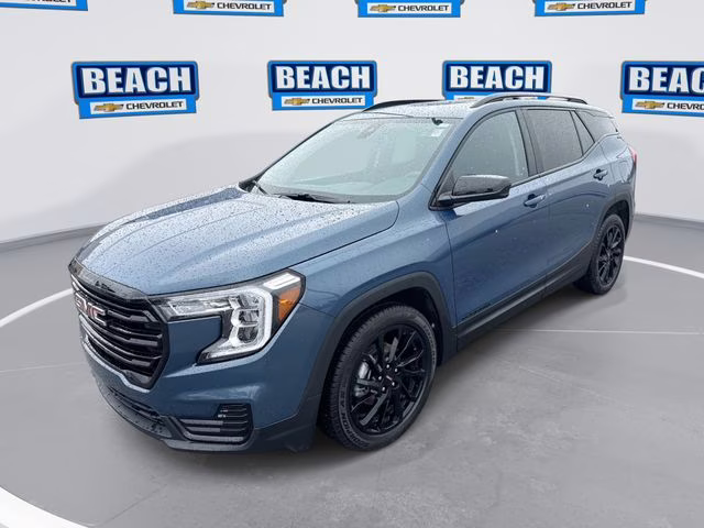 2024 Downpour Metallic GMC Terrain SLE FWD SUV