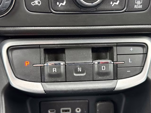 2024 Downpour Metallic GMC Terrain SLE FWD SUV