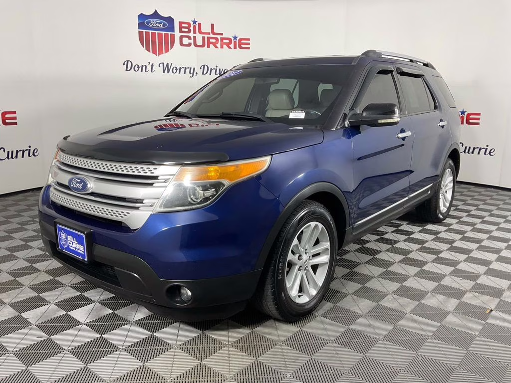 2012 Dark Blue Pearl Metallic Ford Explorer XLT FWD SUV