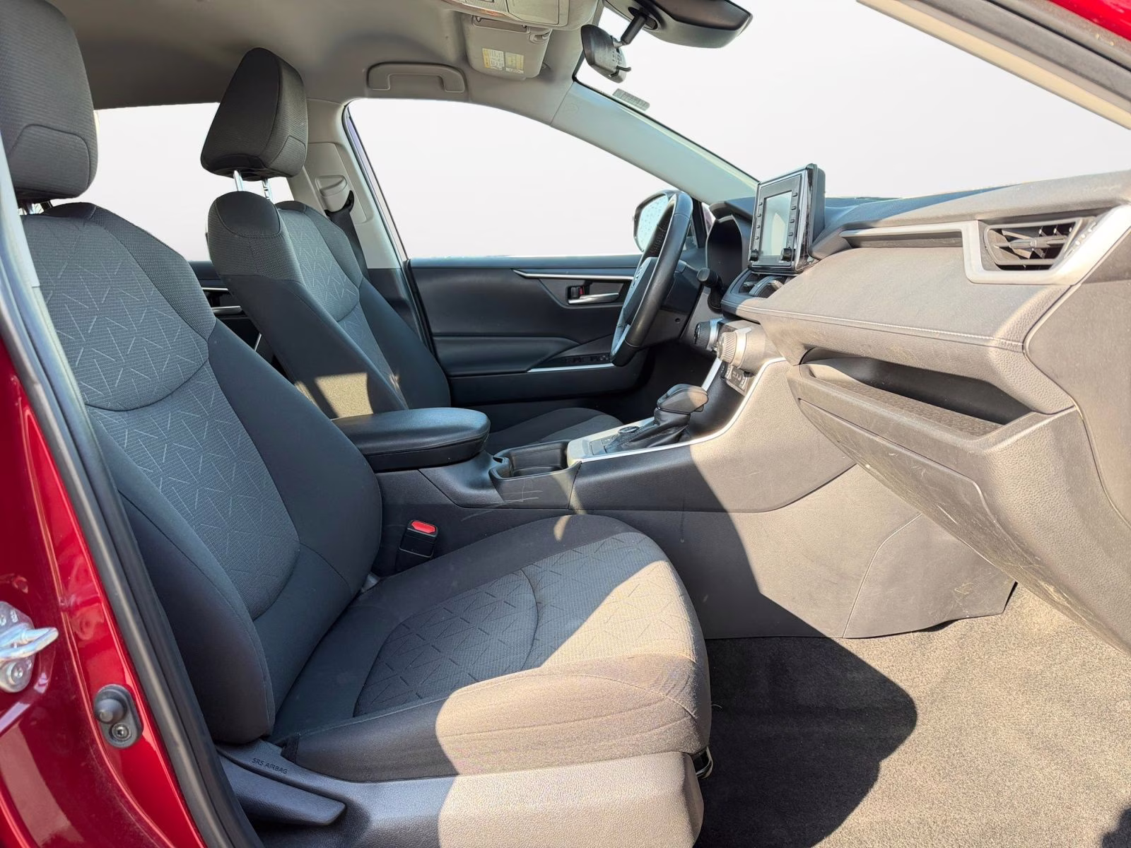 2021 Pearl Toyota RAV4 Hybrid XLE AWD SUV