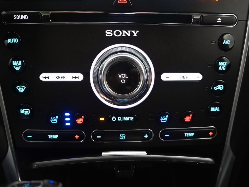2017 Ingot Silver Ford Explorer Limited 4X4 SUV