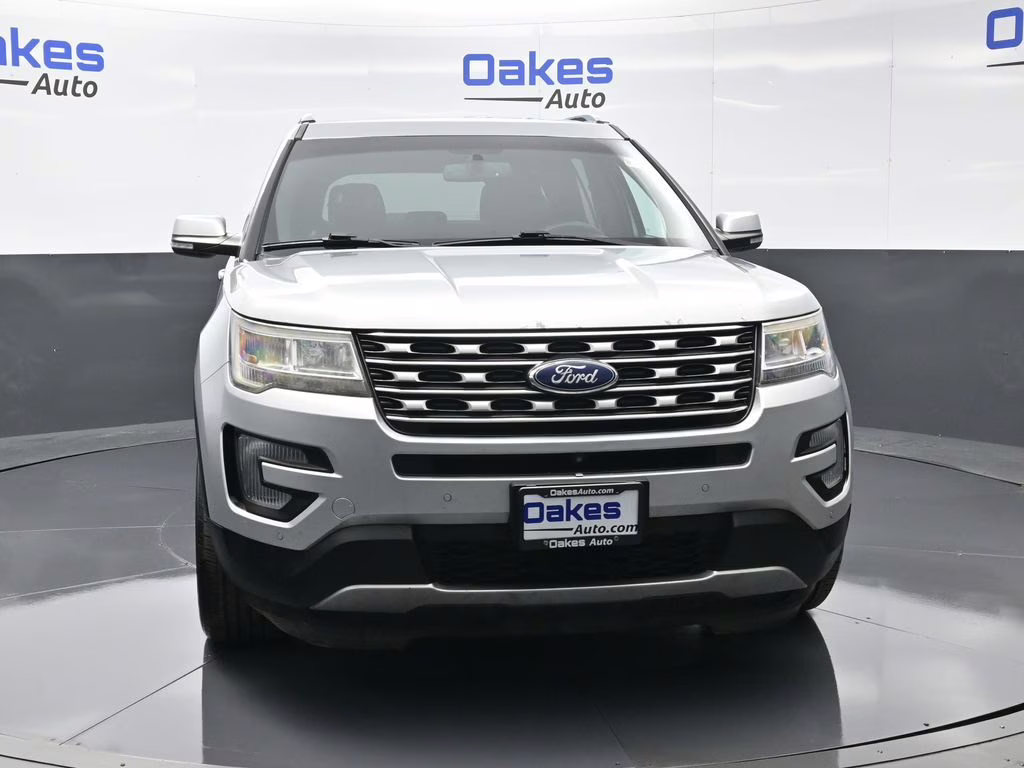 2017 Ingot Silver Ford Explorer Limited 4X4 SUV