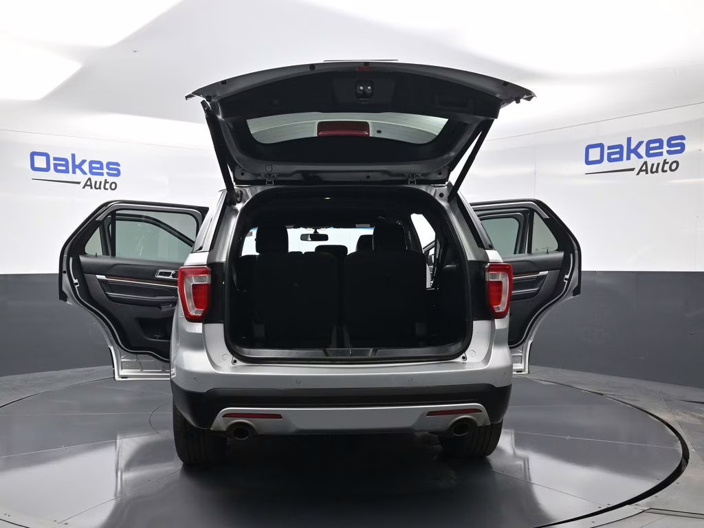2017 Ingot Silver Ford Explorer Limited 4X4 SUV