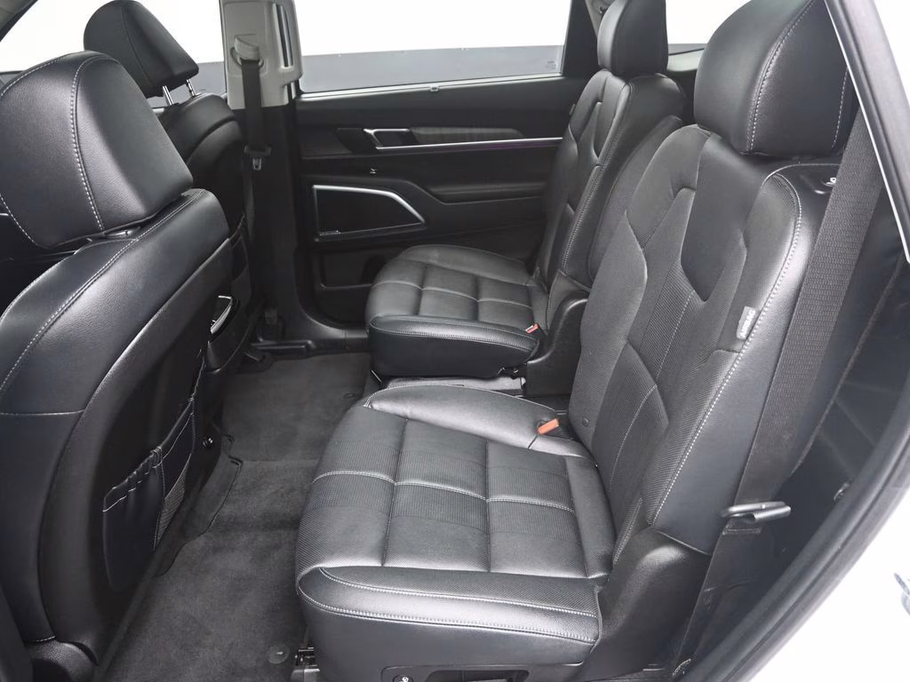 2024 Glacial White Pearl Kia Telluride SX AWD SUV