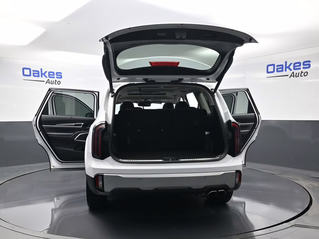 2024 Glacial White Pearl Kia Telluride SX AWD SUV