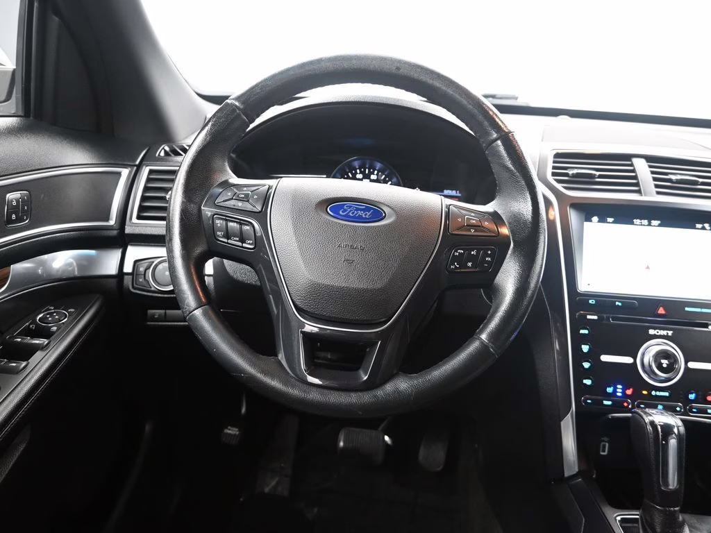 2017 Ingot Silver Ford Explorer Limited 4X4 SUV