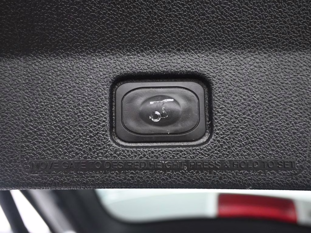 2017 Ingot Silver Ford Explorer Limited 4X4 SUV