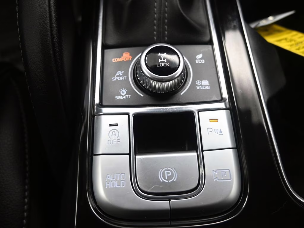 2024 Glacial White Pearl Kia Telluride SX AWD SUV