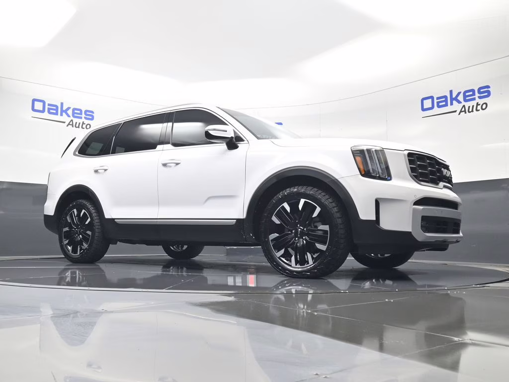 2024 Glacial White Pearl Kia Telluride SX AWD SUV