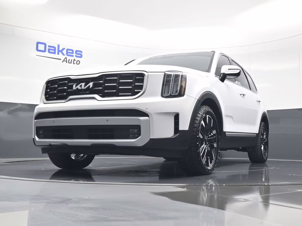 2024 Glacial White Pearl Kia Telluride SX AWD SUV