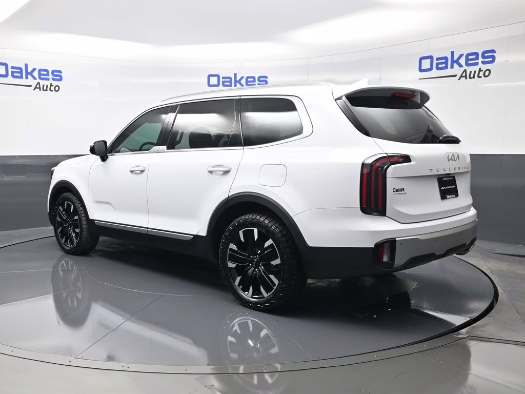 2024 Glacial White Pearl Kia Telluride SX AWD SUV