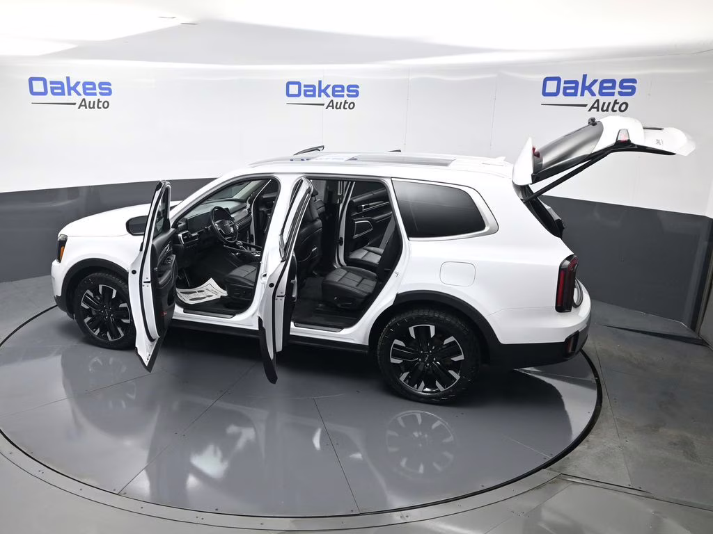 2024 Glacial White Pearl Kia Telluride SX AWD SUV