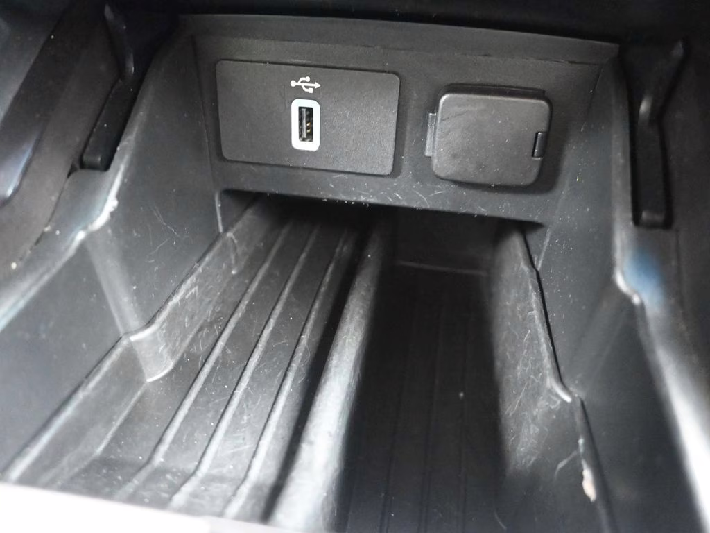 2017 Ingot Silver Ford Explorer Limited 4X4 SUV