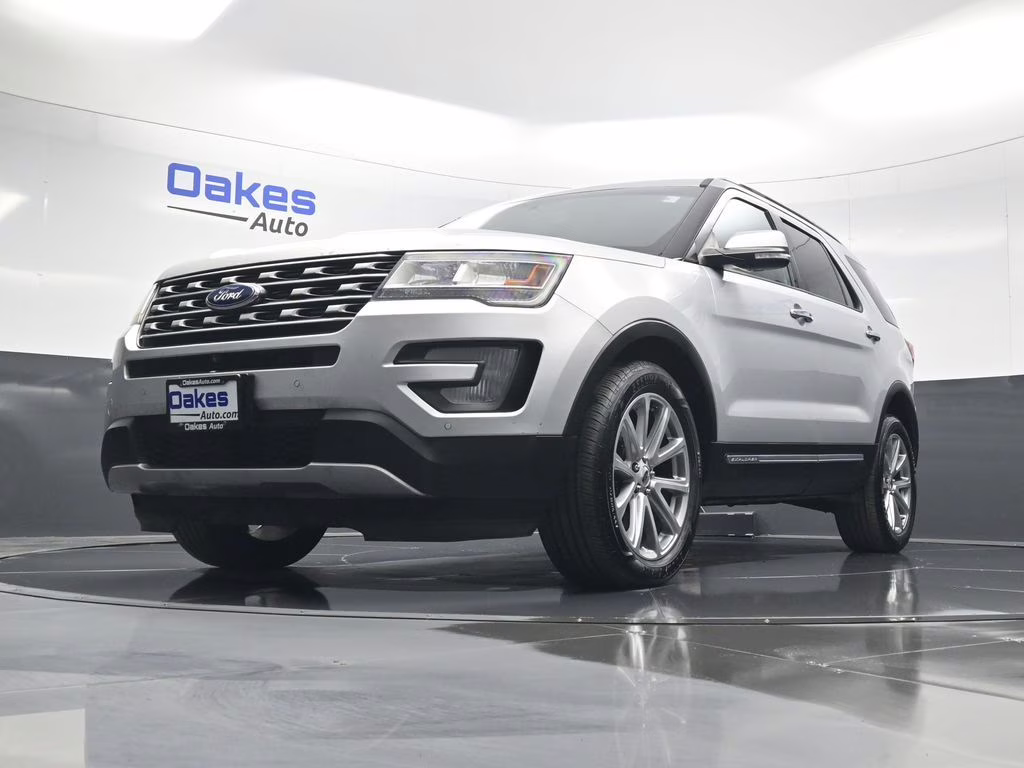 2017 Ingot Silver Ford Explorer Limited 4X4 SUV