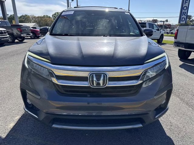 2021 Gray Honda Pilot Touring AWD SUV