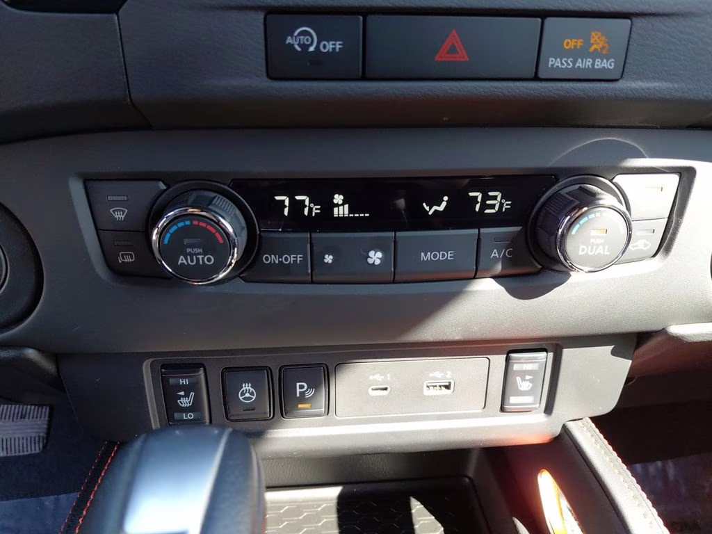 2024 Tactical Green Metallic Nissan Frontier PRO-X w/Convenience & Tech Pkg RWD Truck