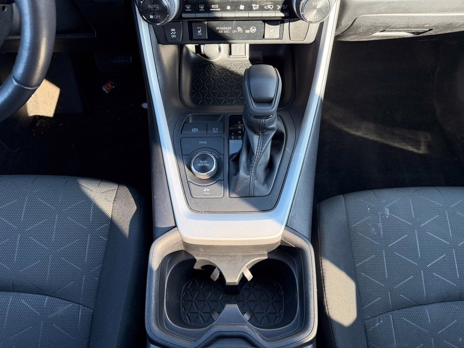 2021 Pearl Toyota RAV4 Hybrid XLE AWD SUV