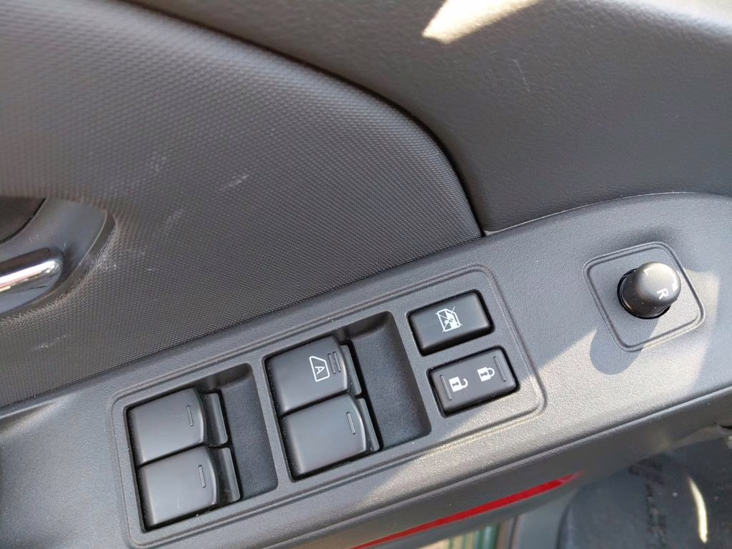 2024 Tactical Green Metallic Nissan Frontier PRO-X w/Convenience & Tech Pkg RWD Truck