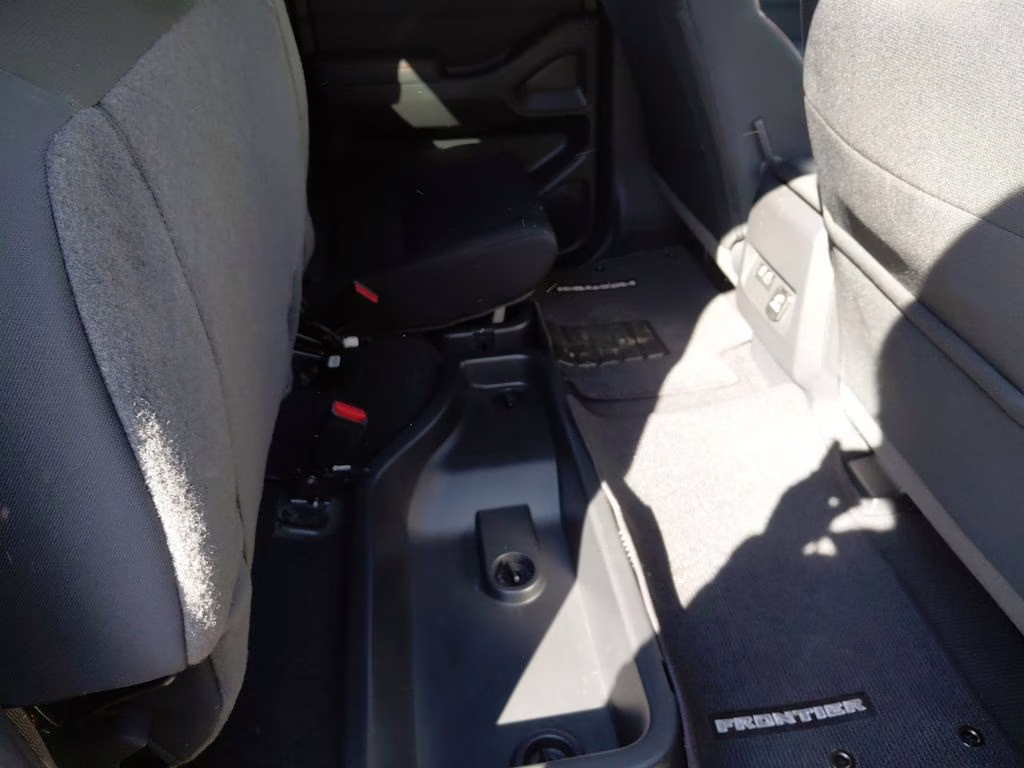 2024 Tactical Green Metallic Nissan Frontier PRO-X w/Convenience & Tech Pkg RWD Truck