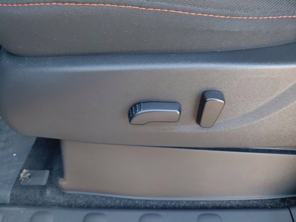 2024 Tactical Green Metallic Nissan Frontier PRO-X w/Convenience & Tech Pkg RWD Truck