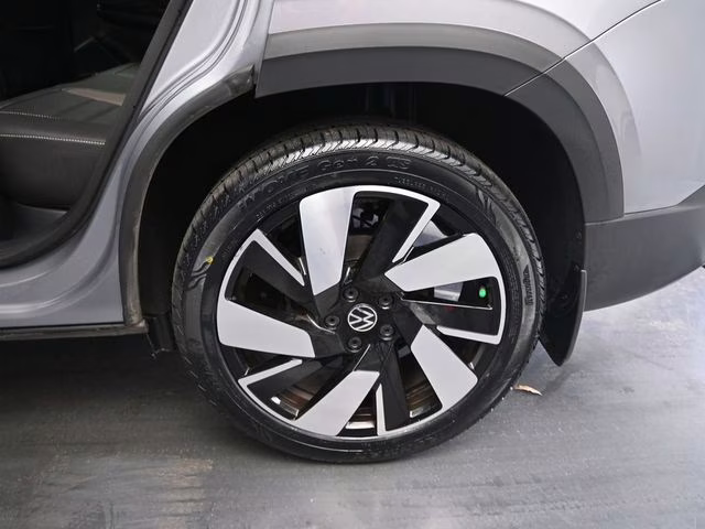 2024 Pyrite Silver Metallic Volkswagen Taos 1.5T SEL AWD SUV