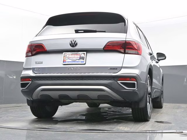 2024 Pyrite Silver Metallic Volkswagen Taos 1.5T SEL AWD SUV