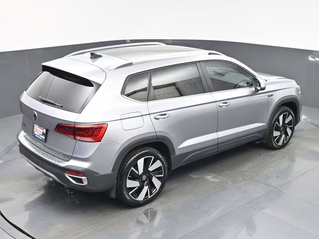 2024 Pyrite Silver Metallic Volkswagen Taos 1.5T SEL AWD SUV