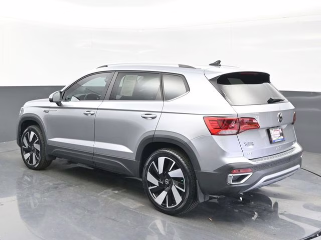 2024 Pyrite Silver Metallic Volkswagen Taos 1.5T SEL AWD SUV