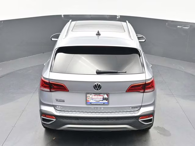2024 Pyrite Silver Metallic Volkswagen Taos 1.5T SEL AWD SUV