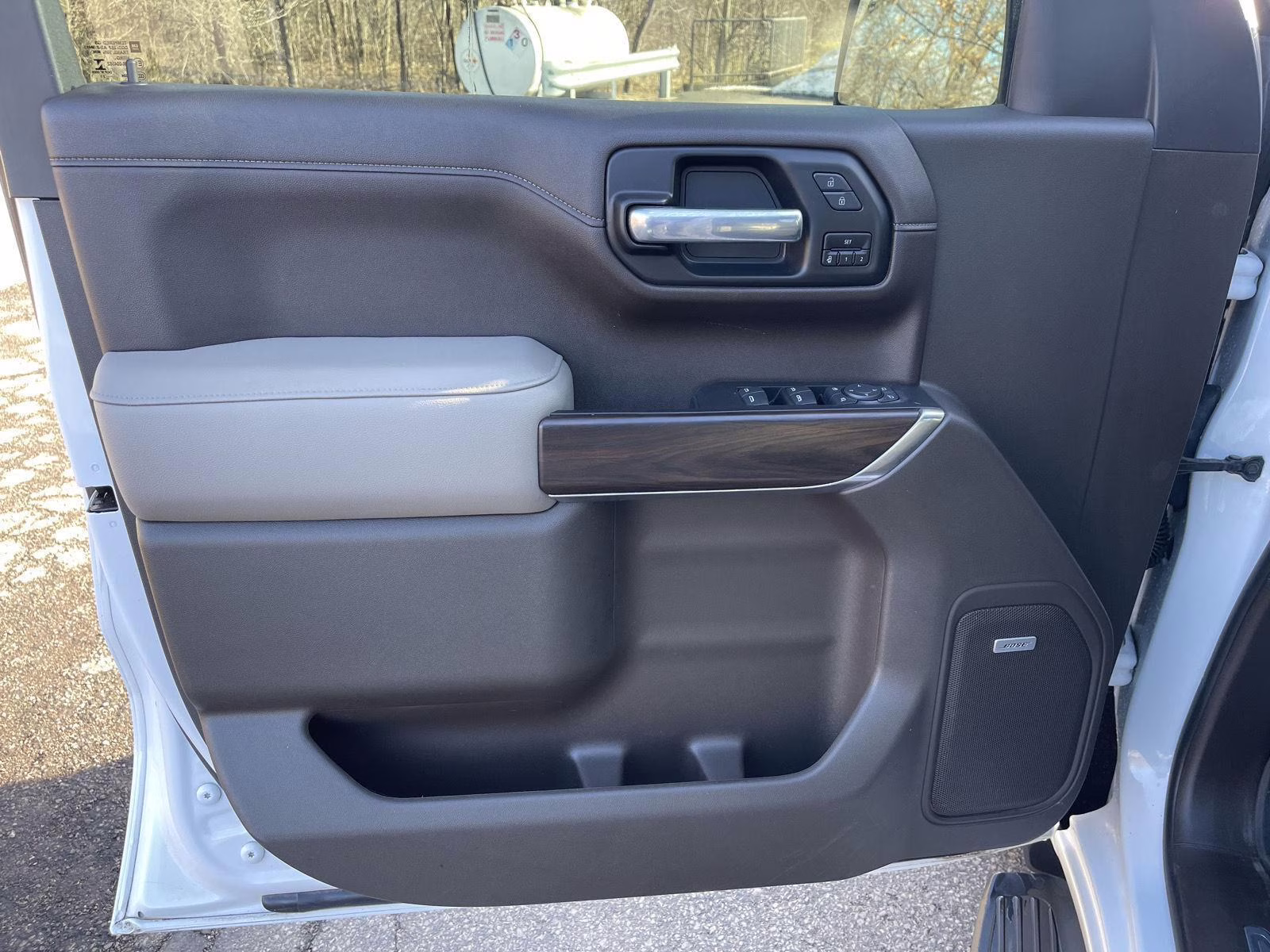 2021 White Frost Tricoat GMC Sierra 1500 SLT 4X4 Truck