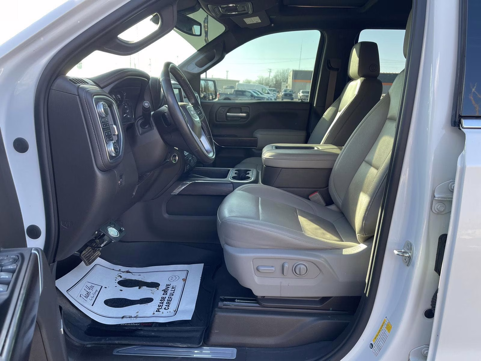 2021 White Frost Tricoat GMC Sierra 1500 SLT 4X4 Truck