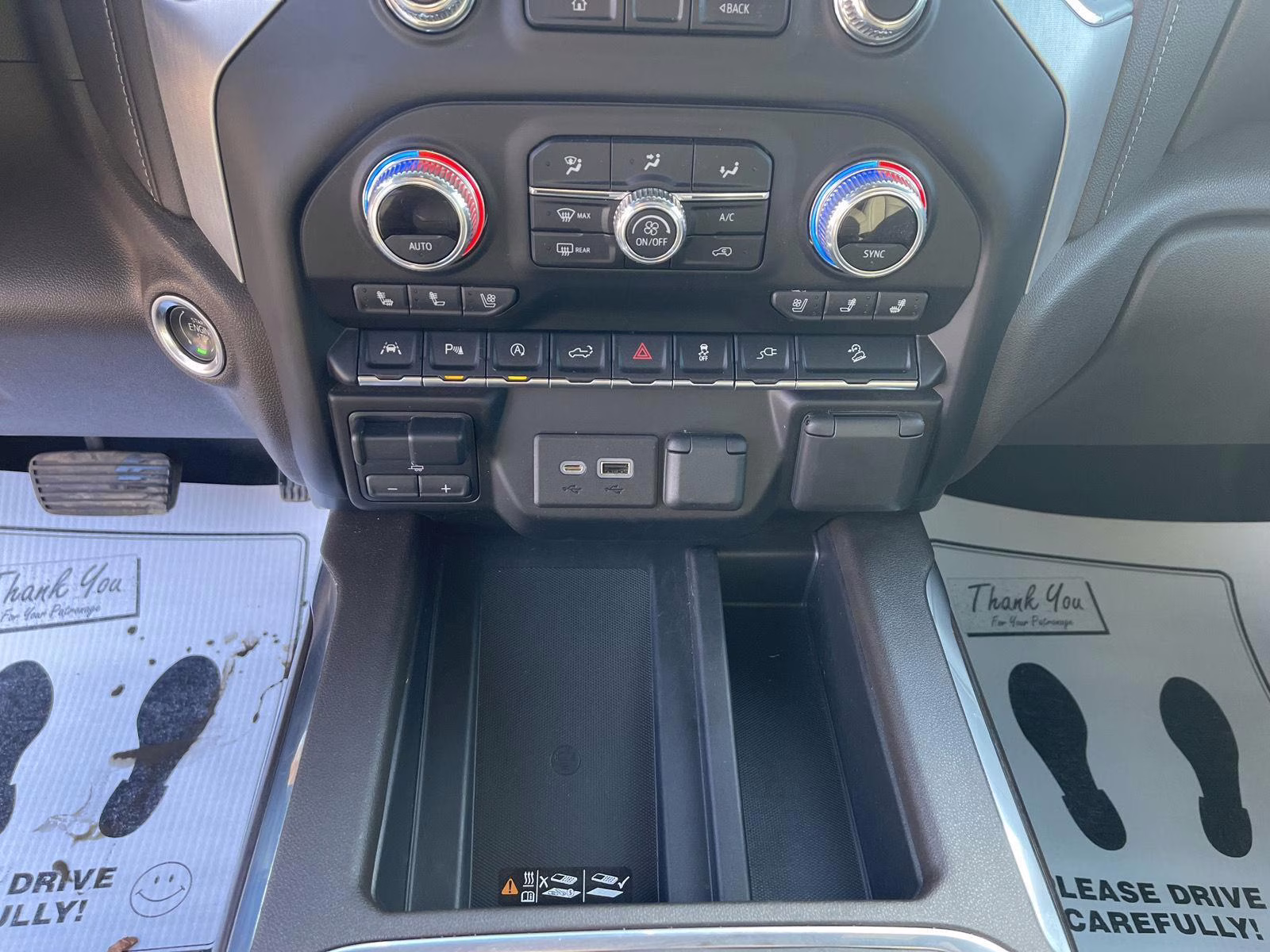 2021 White Frost Tricoat GMC Sierra 1500 SLT 4X4 Truck