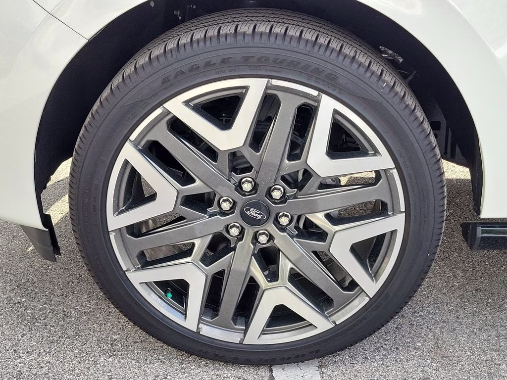 2026 STAR WHITE MET TRI-COAT Ford Expedition Max Platinum Max 4X4 SUV