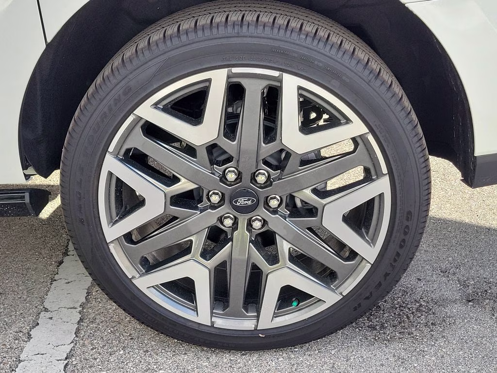 2026 STAR WHITE MET TRI-COAT Ford Expedition Max Platinum Max 4X4 SUV