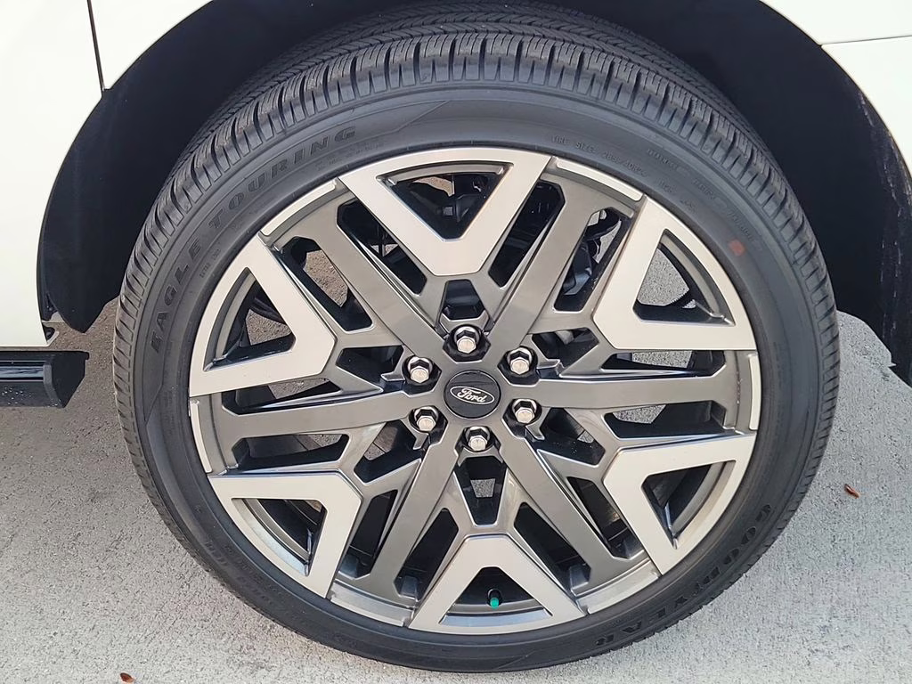 2026 STAR WHITE MET TRI-COAT Ford Expedition Max Platinum Max 4X4 SUV
