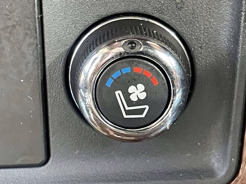 2017 Super Black Nissan Armada Platinum 4X4 SUV