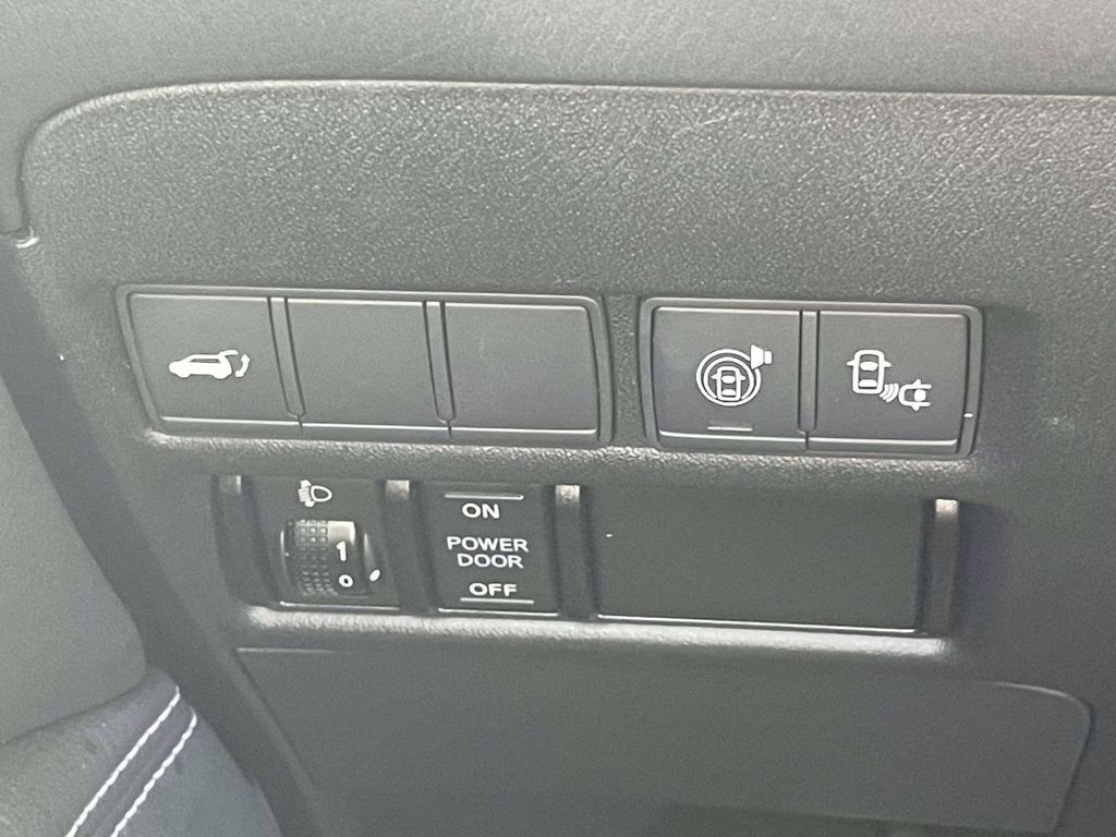 2017 Super Black Nissan Armada Platinum 4X4 SUV