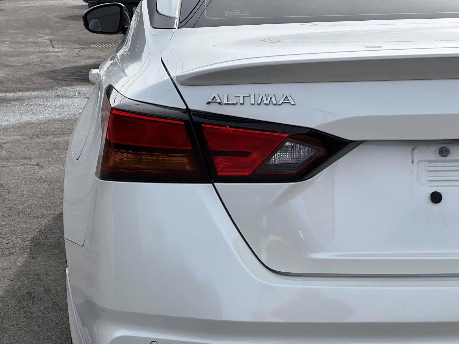 2020 Glacier White Nissan Altima 2.5 SR AWD Sedan AWD Sedan