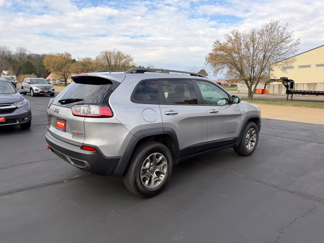 2020 Billet Silver Metallic Clearcoat Jeep Cherokee Trailhawk 4X4 SUV
