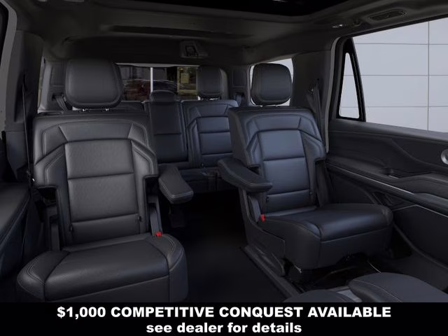 2025 White Metallic Lincoln Navigator Reserve 4X4 SUV