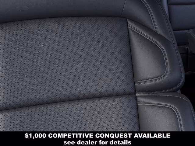 2025 White Metallic Lincoln Navigator Reserve 4X4 SUV