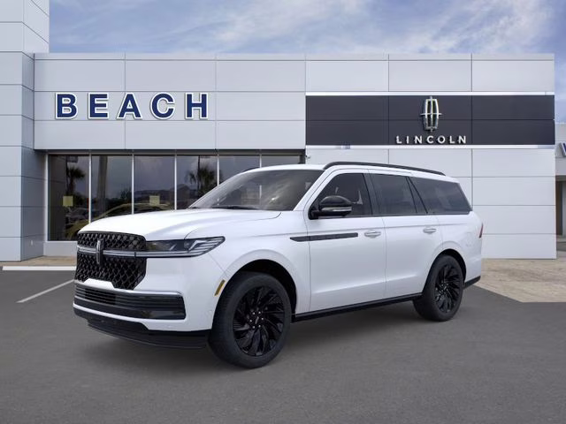 2025 White Metallic Lincoln Navigator Reserve 4X4 SUV