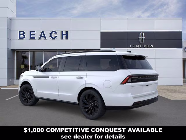 2025 White Metallic Lincoln Navigator Reserve 4X4 SUV