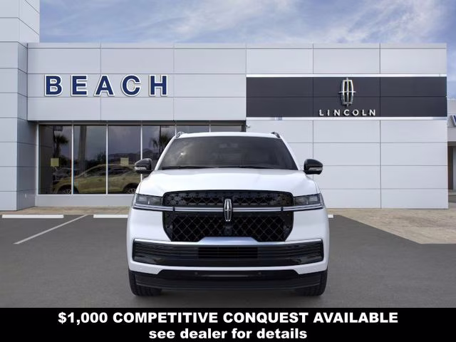 2025 White Metallic Lincoln Navigator Reserve 4X4 SUV