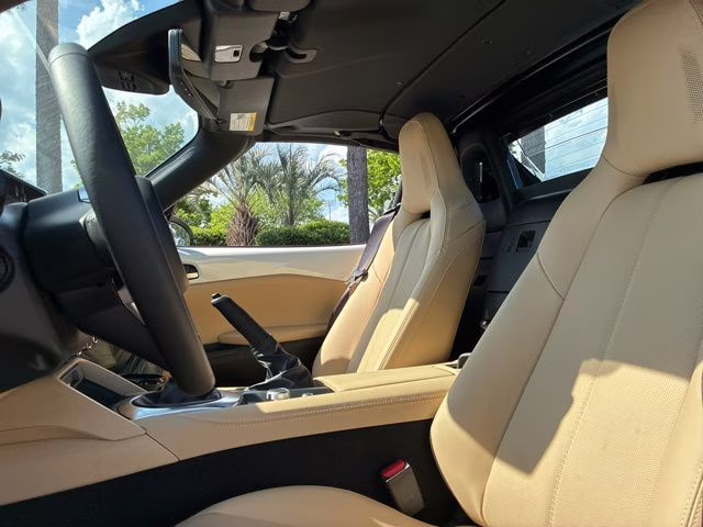 2026 Snowflake White Pearl Mica Mazda Mazda MX-5 Miata RF Grand Touring RWD Convertible