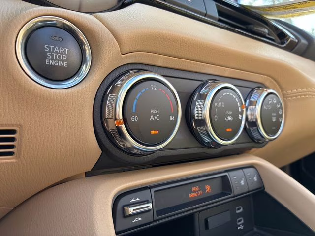 2026 Snowflake White Pearl Mica Mazda Mazda MX-5 Miata RF Grand Touring RWD Convertible