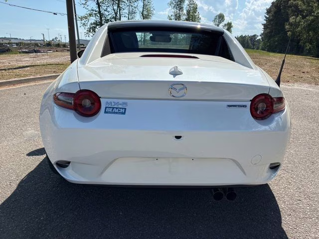 2026 Snowflake White Pearl Mica Mazda Mazda MX-5 Miata RF Grand Touring RWD Convertible